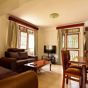 Crane Serviced Apartments Entebbe Exterior photo