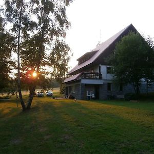 Penzion Luna Hotel Predni Vyton Exterior photo