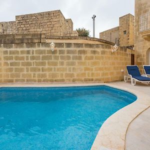 Entire Villa - Gemini Farmhouse, Nadur Gozo Exterior photo