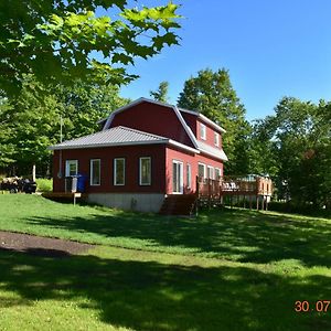 Domaine Henri-Daze Villa Saint-Pierre-Baptiste Exterior photo