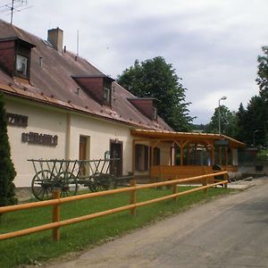 Penzion U Hradilu Hotel Vrbno pod Pradedem Exterior photo