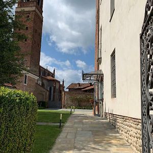 Castello La Rocchetta Aparthotel Sandigliano Exterior photo