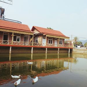 Ninh Binh Mountain Side Homestay & Cafe Exterior photo