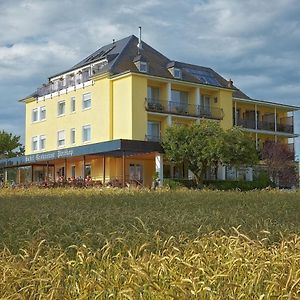 Hotel Perekop Berdorf Exterior photo