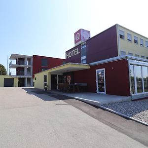 Iq-Hotel Langenau Exterior photo