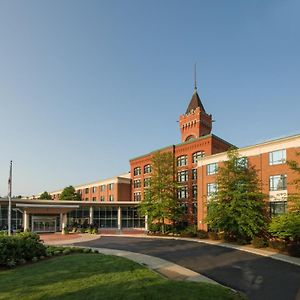 Wellsworth Hotel Southbridge Exterior photo