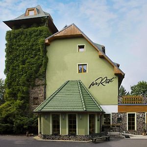 Forrest Hotel Chomutov Exterior photo