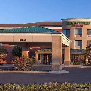 Courtyard By Marriott Kansas City Shawnee Hotel Exterior photo