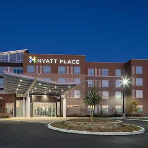 Hyatt Place Bakersfield Hotel Exterior photo